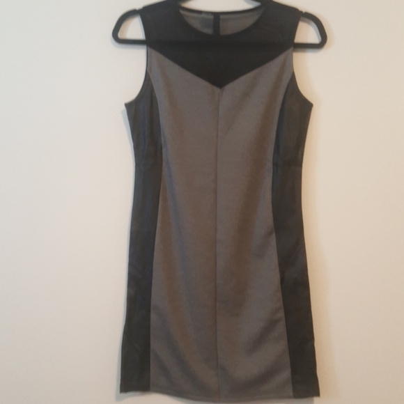 Divided by H&M medium cocktail dress - Picture 2 of 7